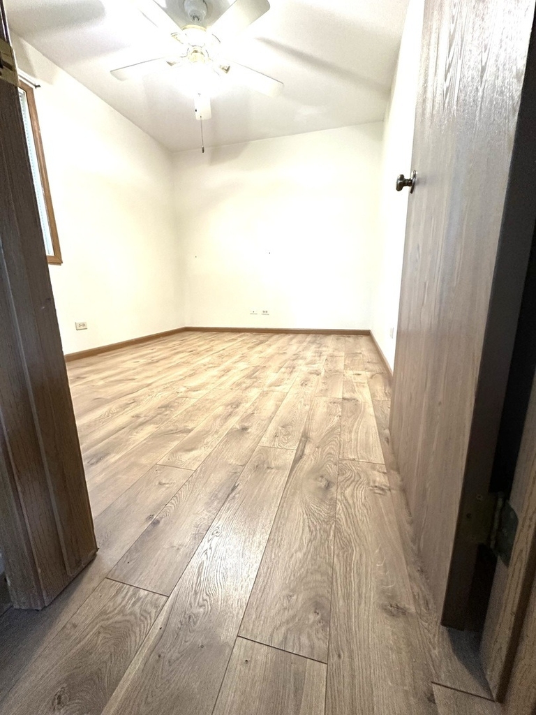 2303 Woodview Lane - Photo 7