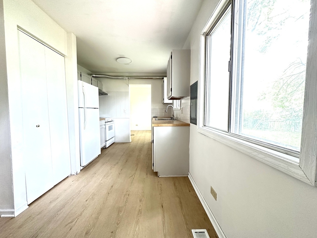 2303 Woodview Lane - Photo 20
