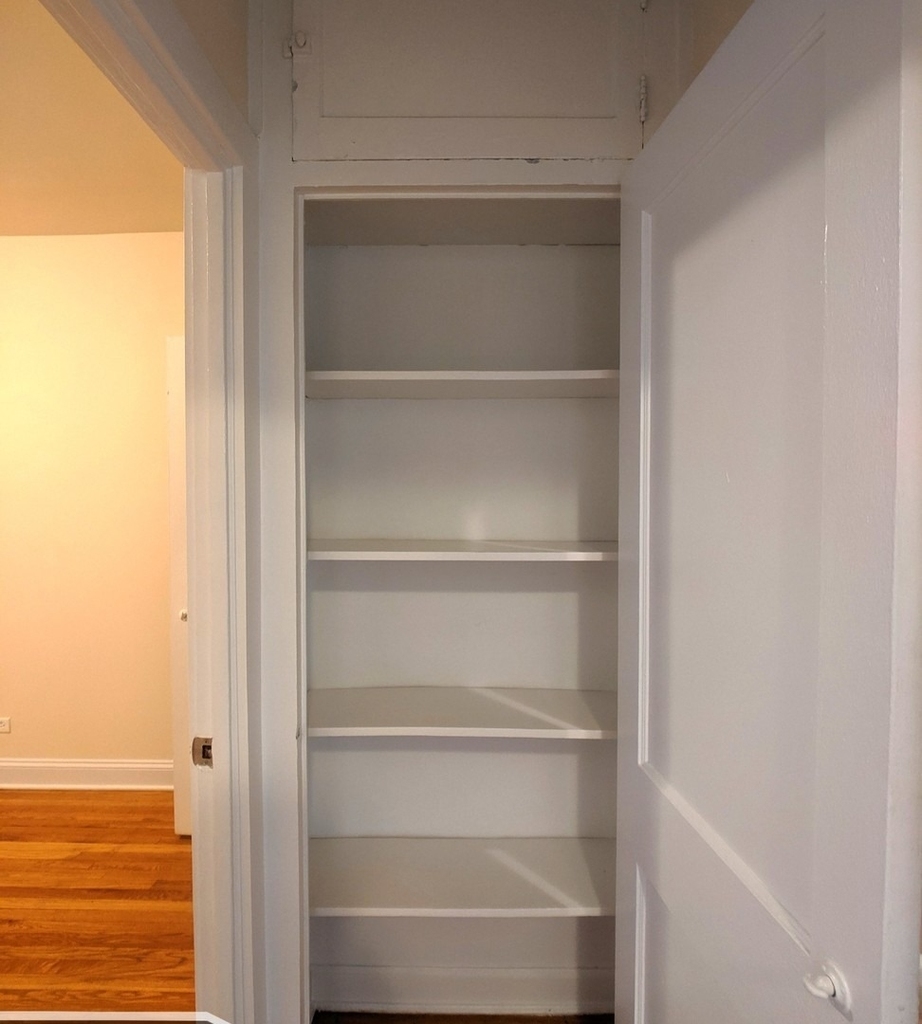 2615 N Spaulding Avenue - Photo 12