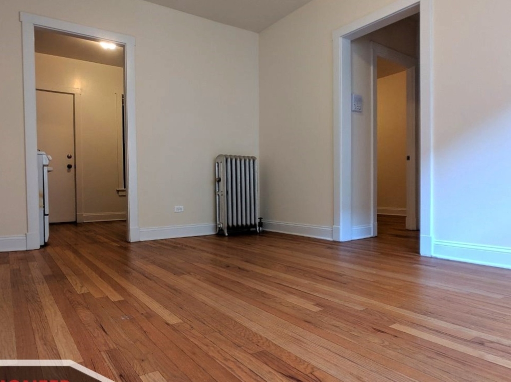 2615 N Spaulding Avenue - Photo 3