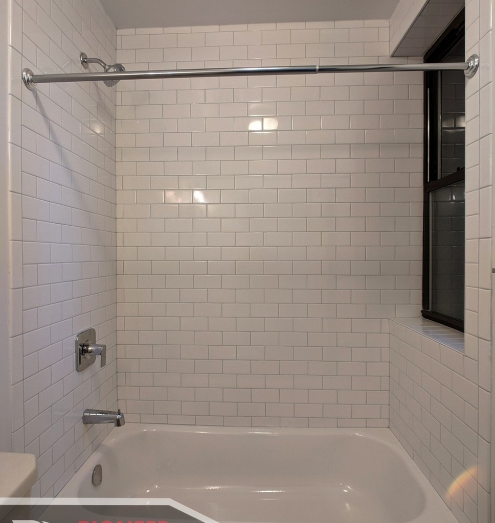 3407 W Fullerton Avenue - Photo 12