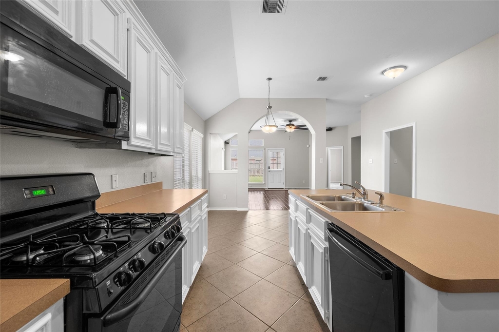 13134 Arden Ridge Lane - Photo 9