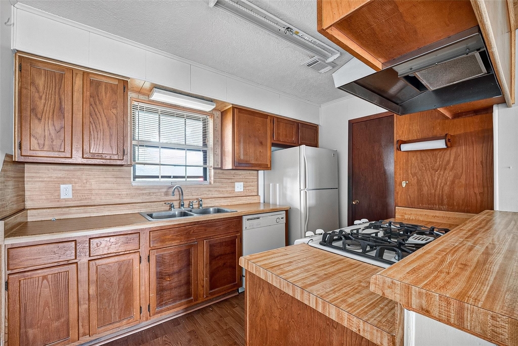 4701 Crepe Myrtle Lane - Photo 8