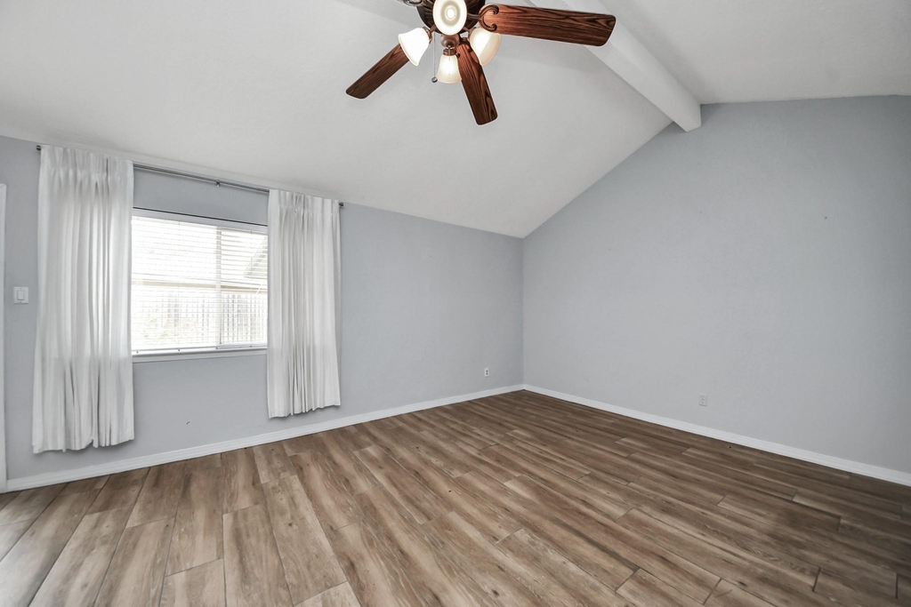5954 Beaudry Drive - Photo 10
