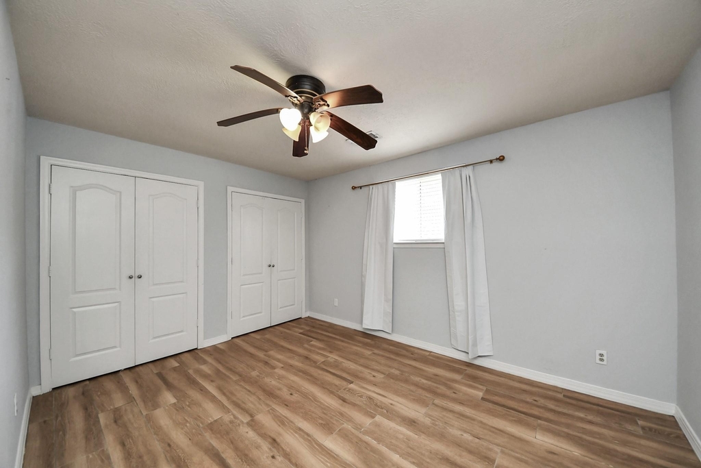 5954 Beaudry Drive - Photo 27