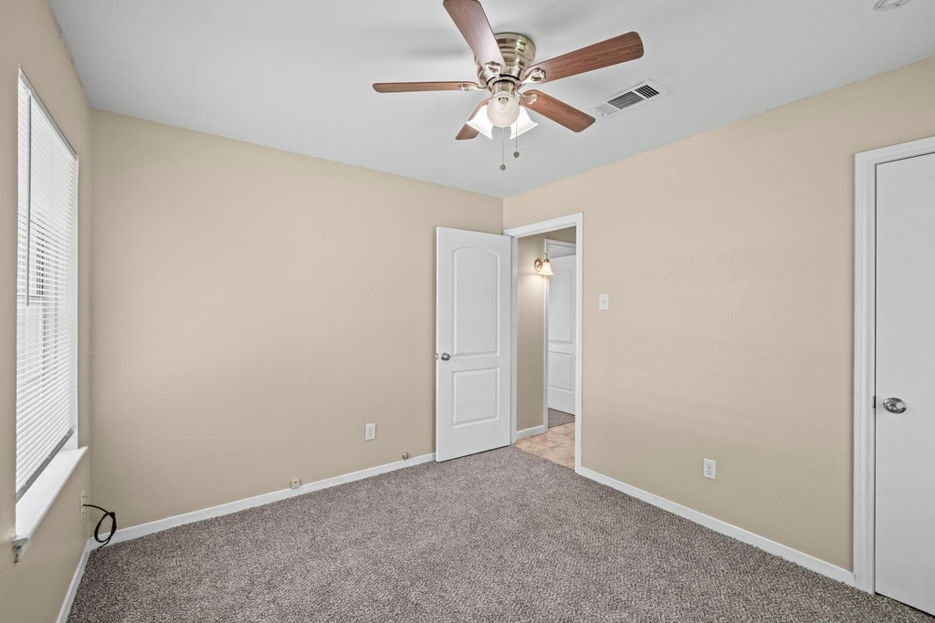 2304 Cedar Bayou Road - Photo 15