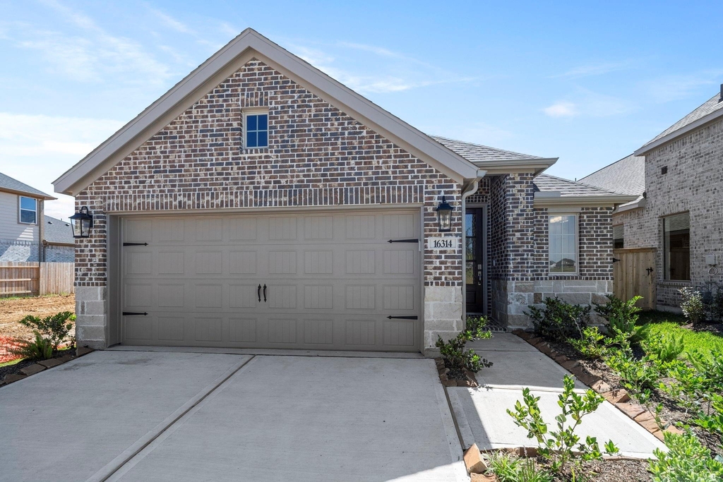 16314 Rock Hollow Bend Lane - Photo 0