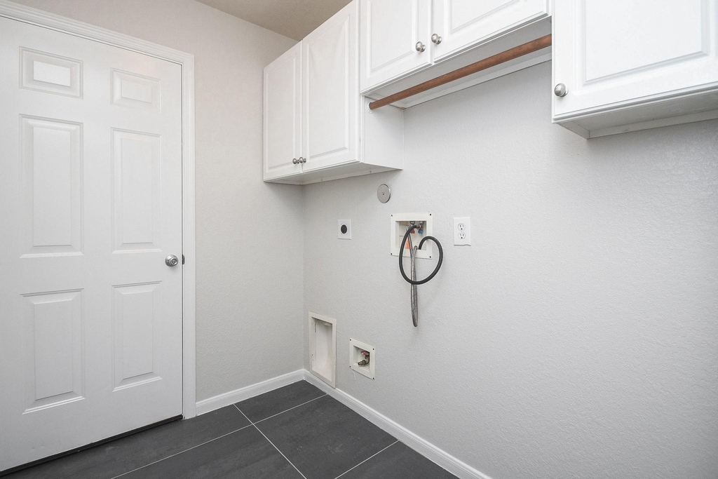 6035 Indian Creek - Photo 21