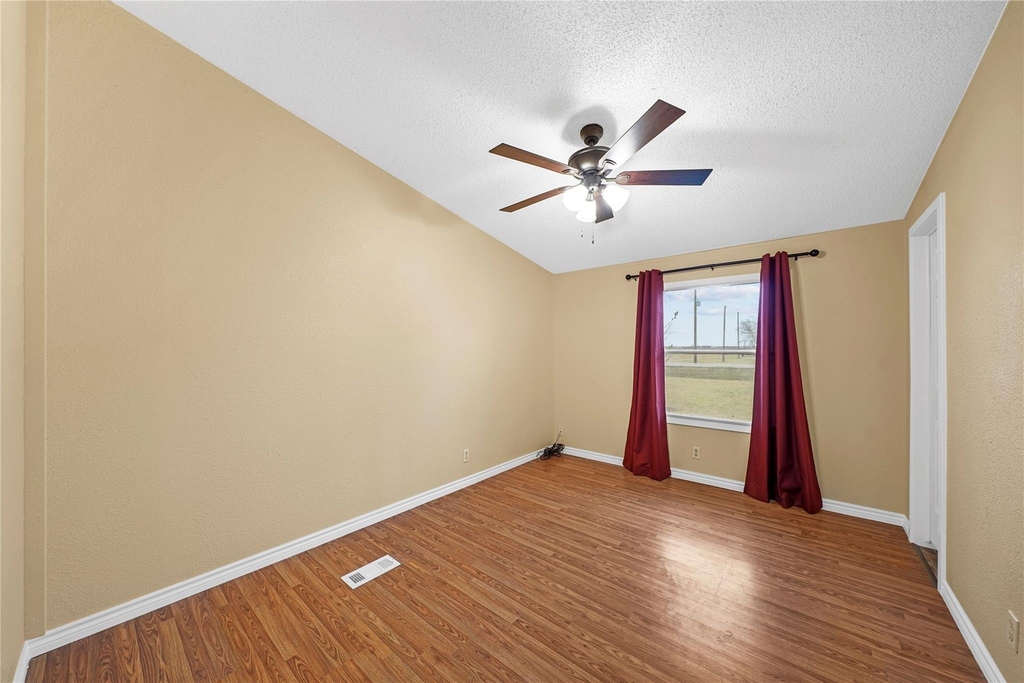 19645 Nordt Road - Photo 14