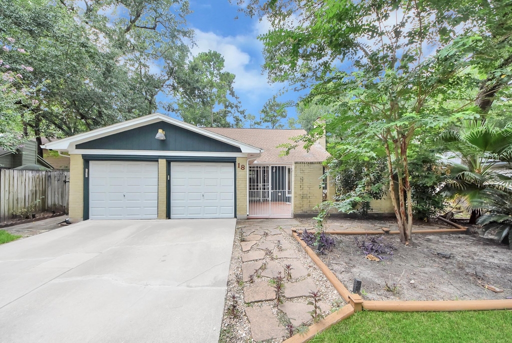 18 N Deerfoot Circle - Photo 1