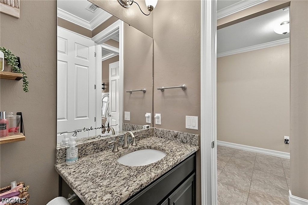 3391 Acapulco Circle - Photo 12