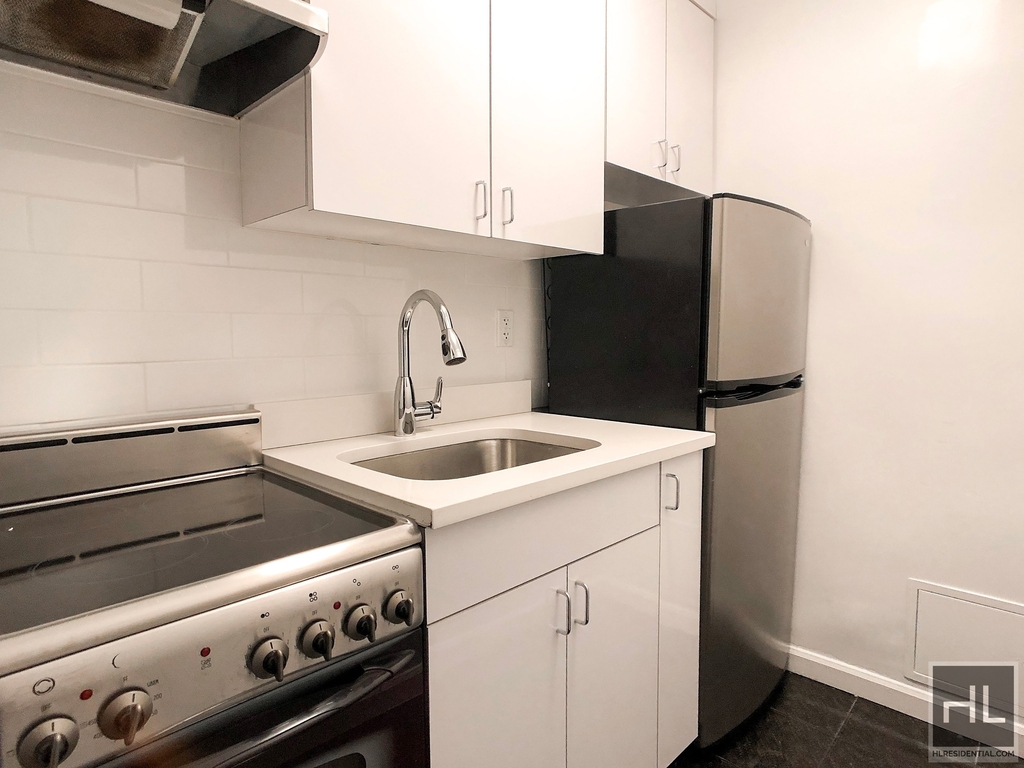 West 73rd Street - Photo 2