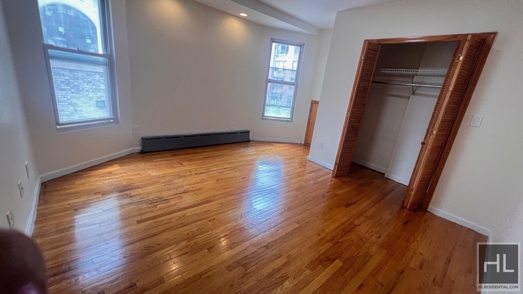 350 East 5 Street - Photo 2