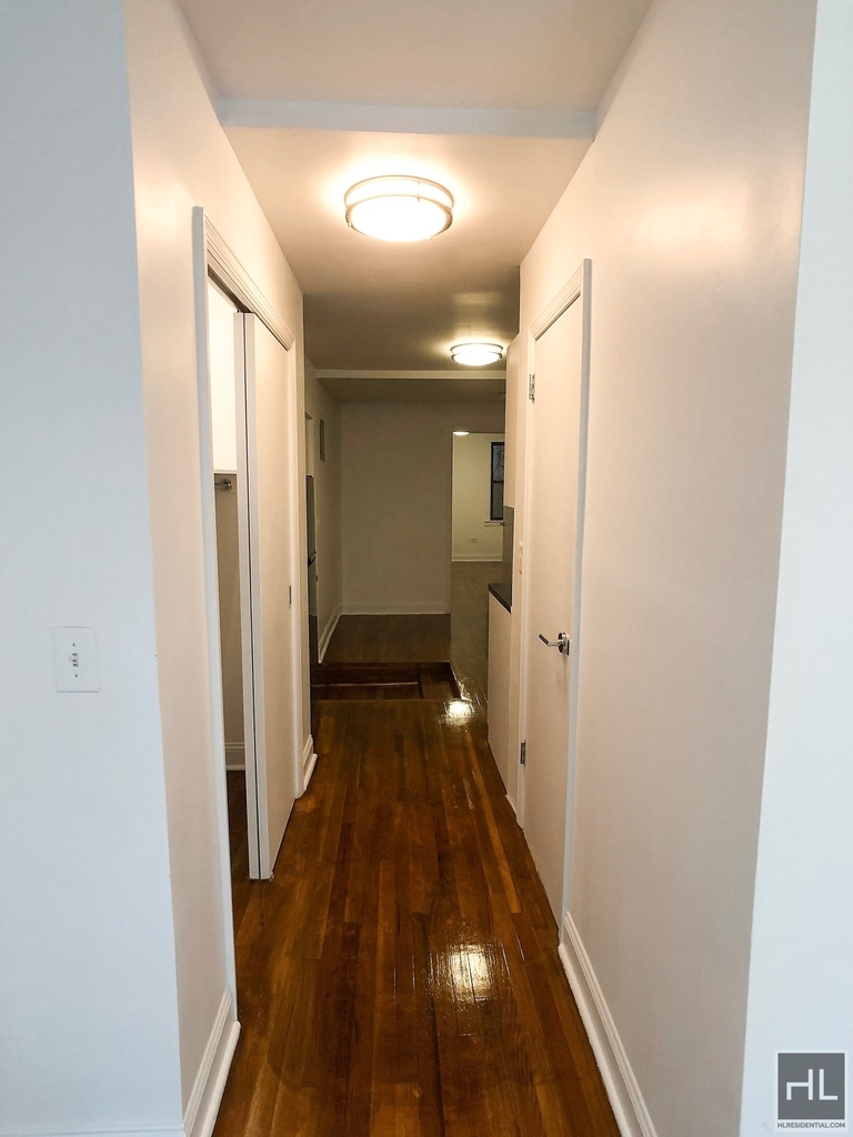 East 89 Street - Photo 3