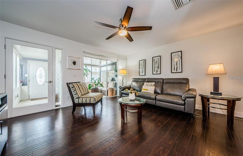 2739 Sherbrooke Lane - Photo 5