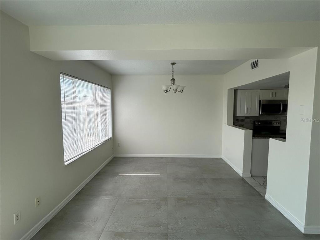 202 Washington Palm Loop - Photo 5