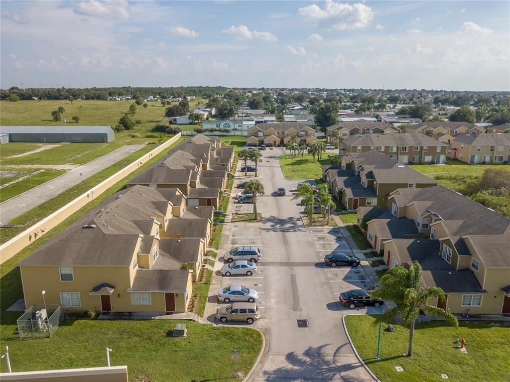 202 Washington Palm Loop - Photo 22