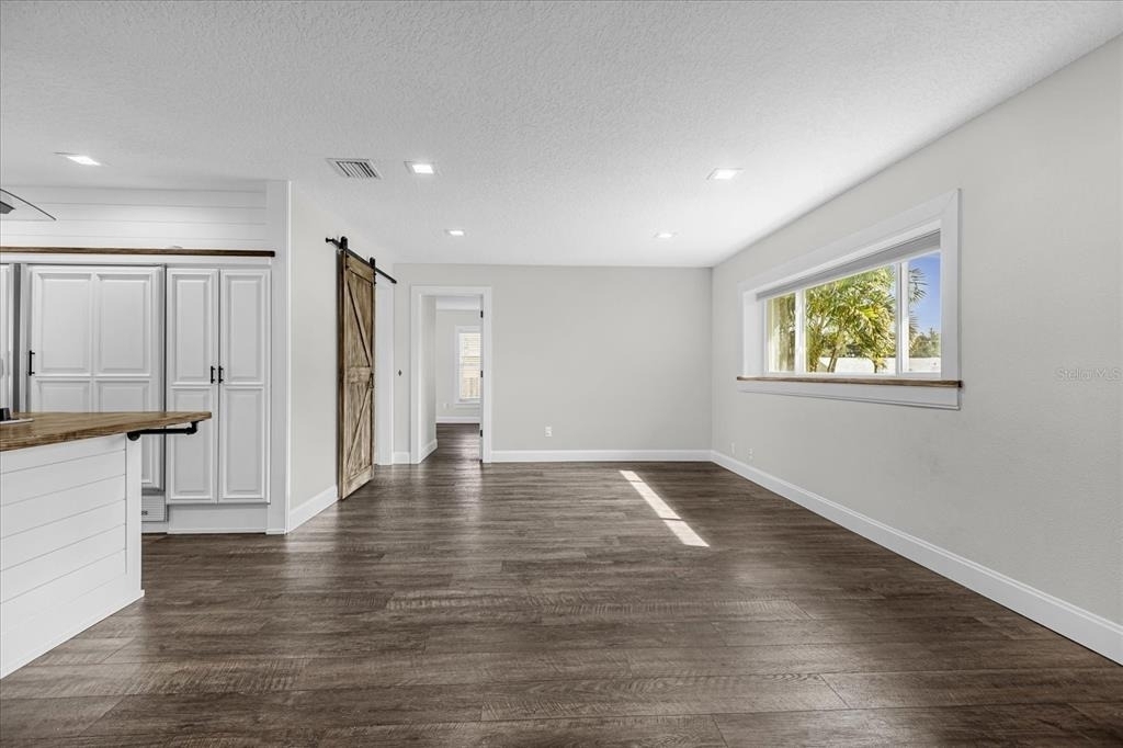 8756 Granada Boulevard - Photo 4