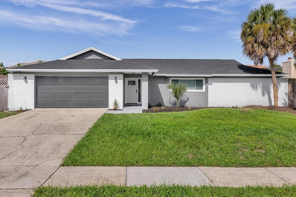 8756 Granada Boulevard - Photo 0
