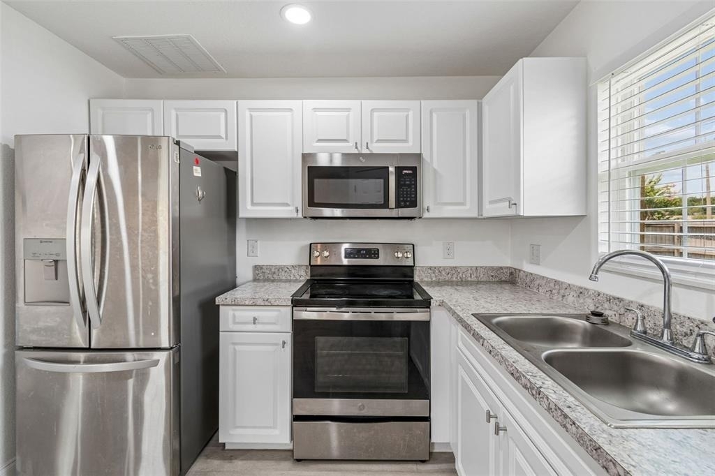 5101 Lanette Street - Photo 8