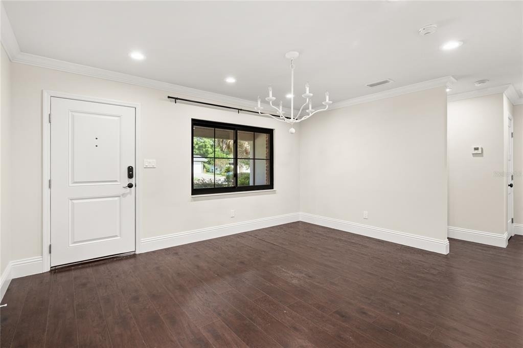 648 Fitzwalter Drive - Photo 12