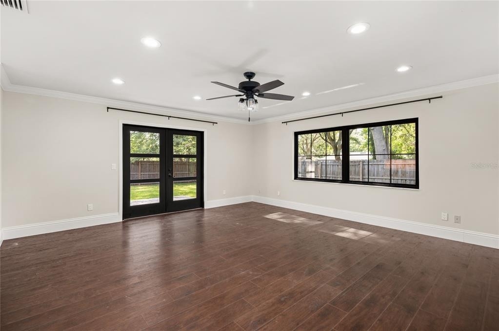 648 Fitzwalter Drive - Photo 21