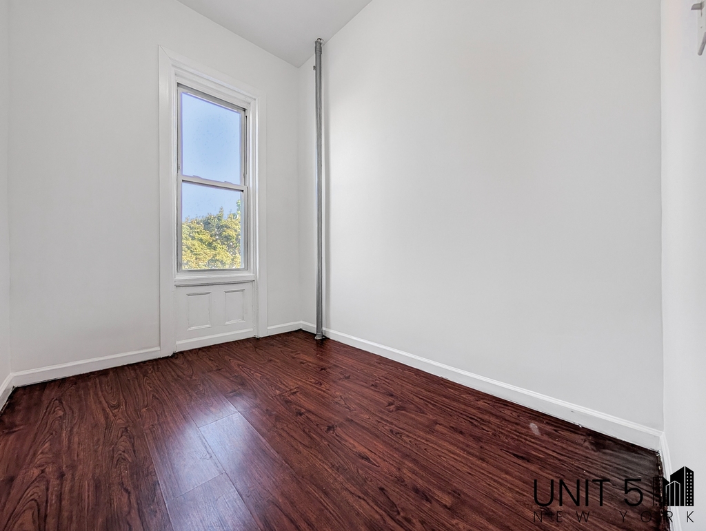 232 Covert Street - Photo 13