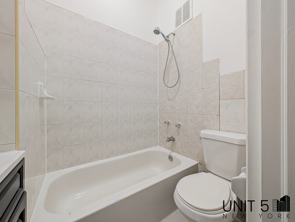 232 Covert Street - Photo 17