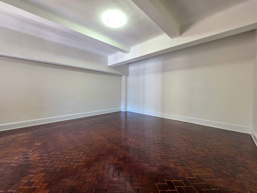 West 73rd Street - Photo 2