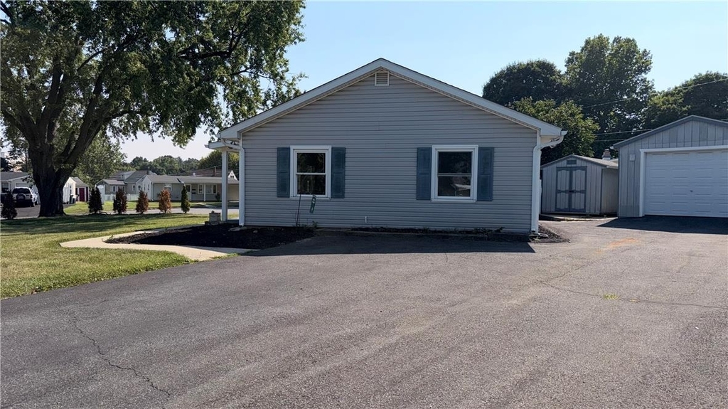 49 Seyfried Avenue - Photo 27