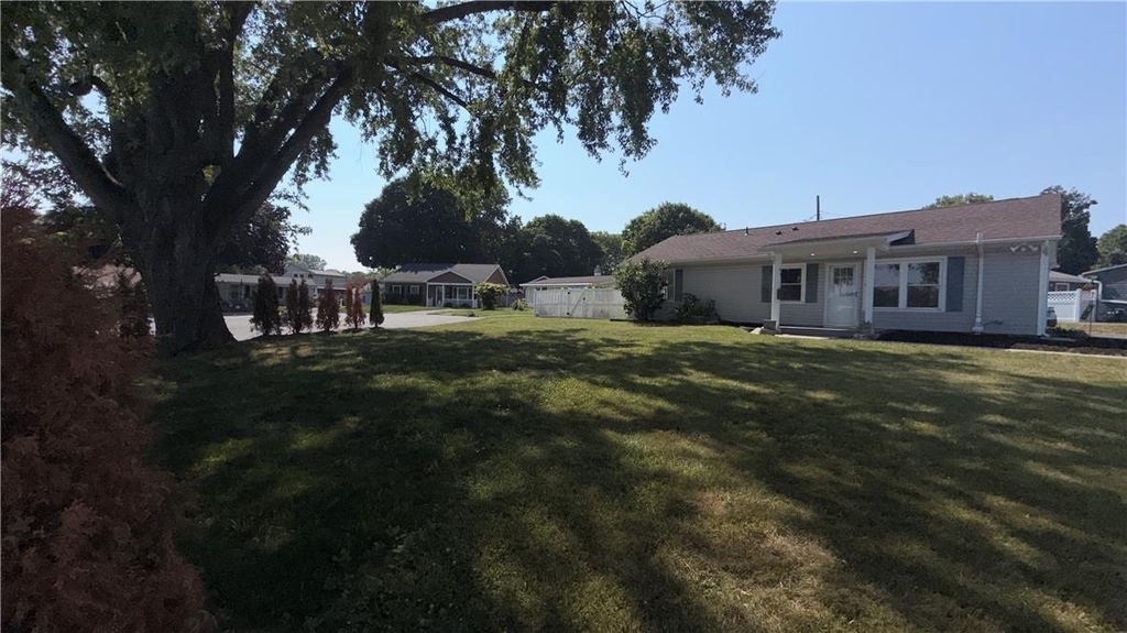 49 Seyfried Avenue - Photo 14