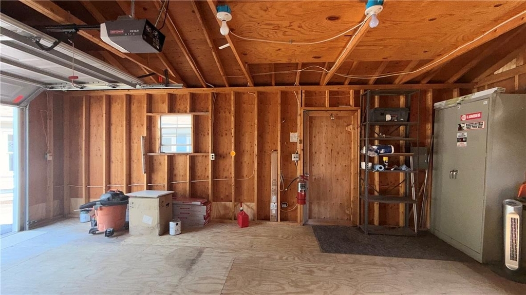 49 Seyfried Avenue - Photo 52
