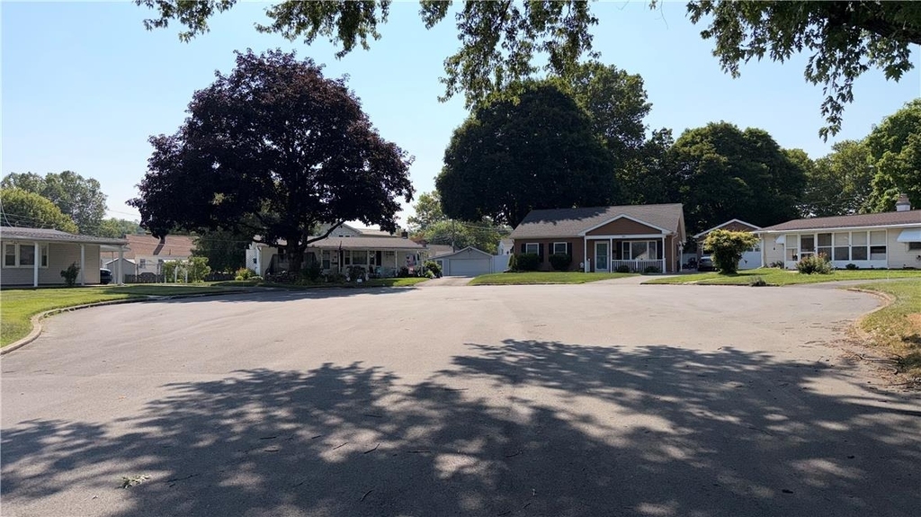 49 Seyfried Avenue - Photo 15