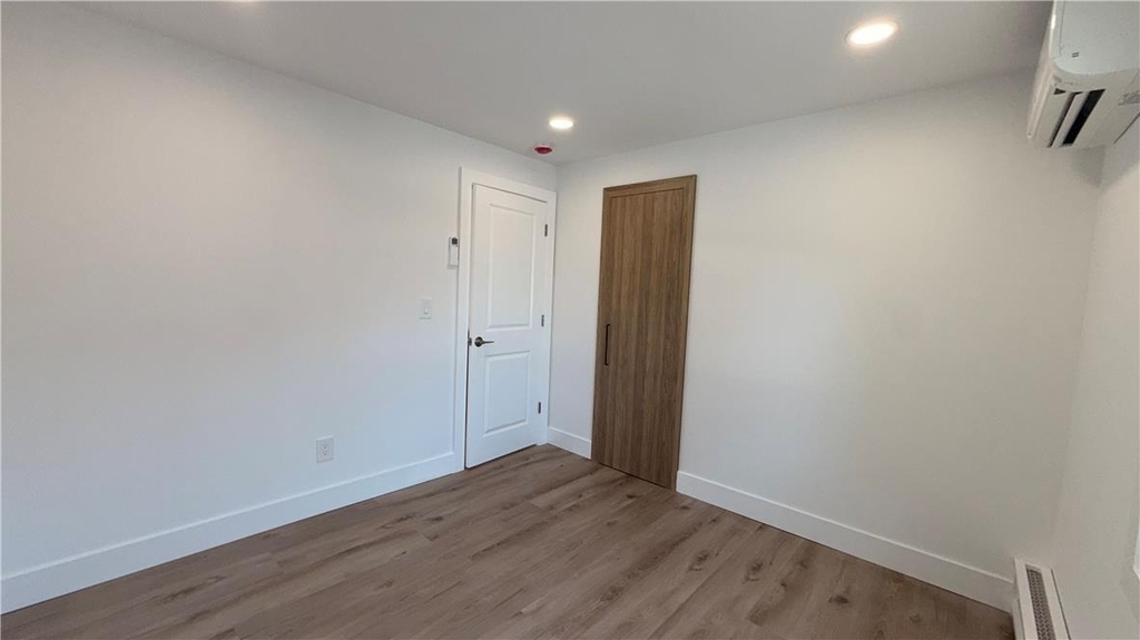 49 Seyfried Avenue - Photo 44
