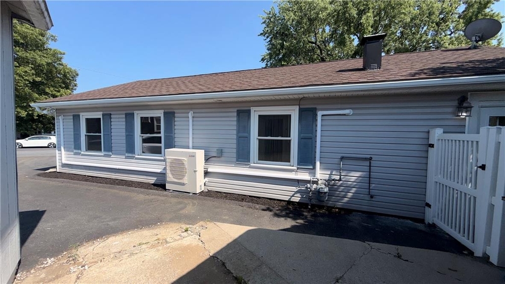 49 Seyfried Avenue - Photo 23