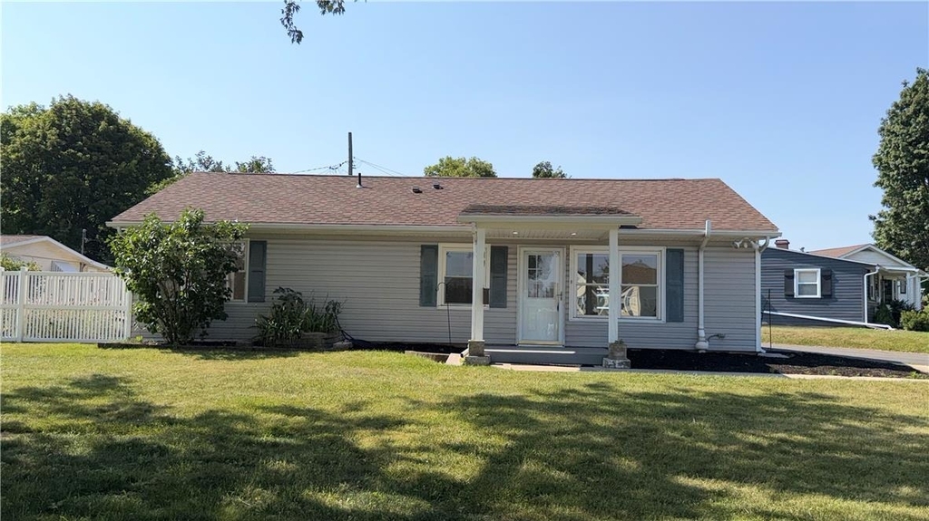 49 Seyfried Avenue - Photo 0