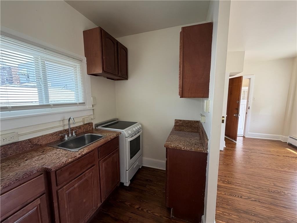 214 Saint Cloud Street - Photo 3