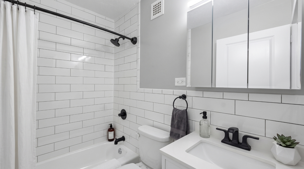 3333 Broadway - Photo 4