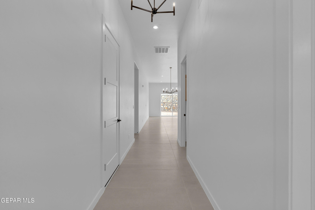 12825 Middlesbrough Avenue - Photo 4