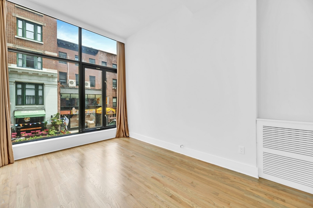 124 East 27th Street - Photo 4