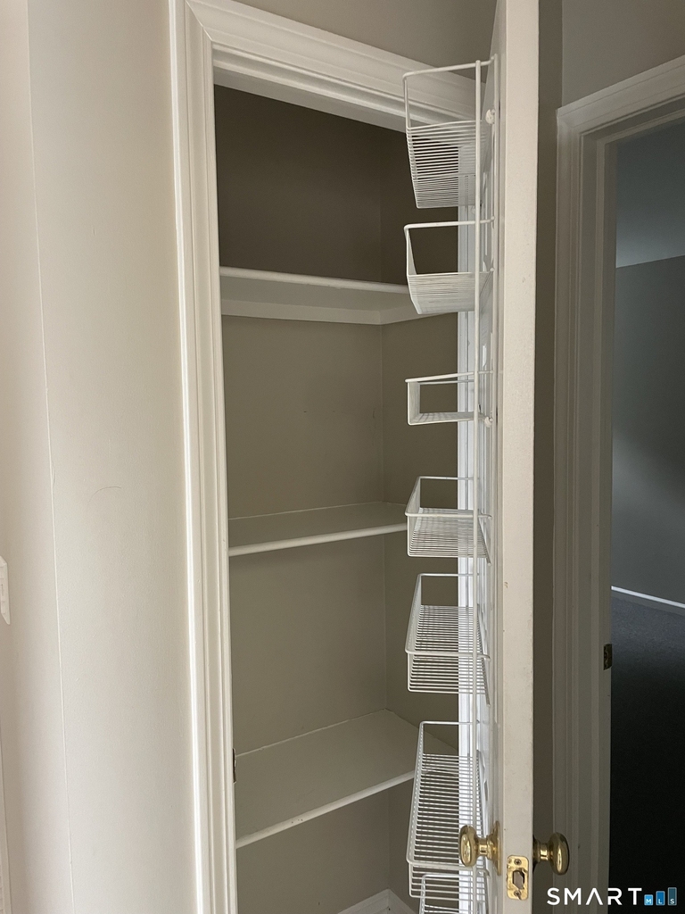 7 Terrace Place - Photo 3