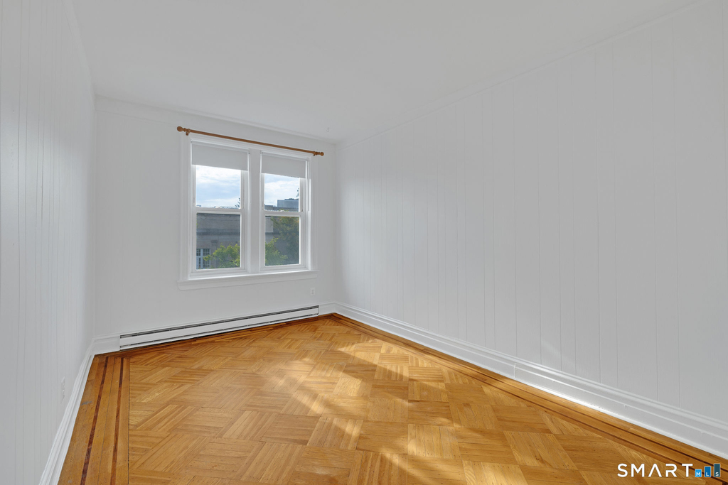 347 Greenwich Avenue - Photo 8