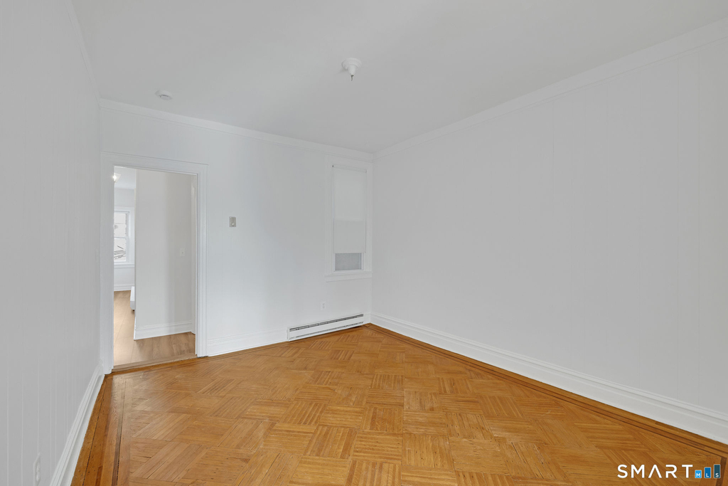 347 Greenwich Avenue - Photo 2