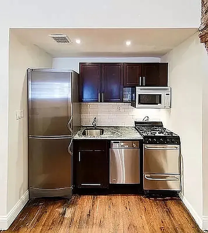244 East 78th Street - Photo 1