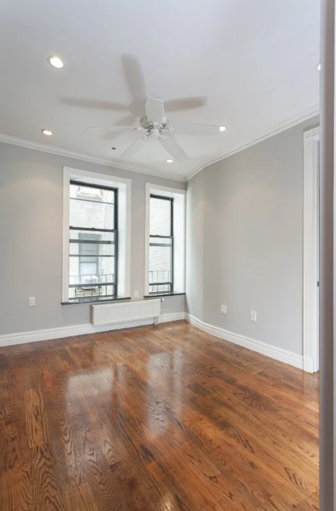 East 13th Street and 3rd Avenue - Photo 2