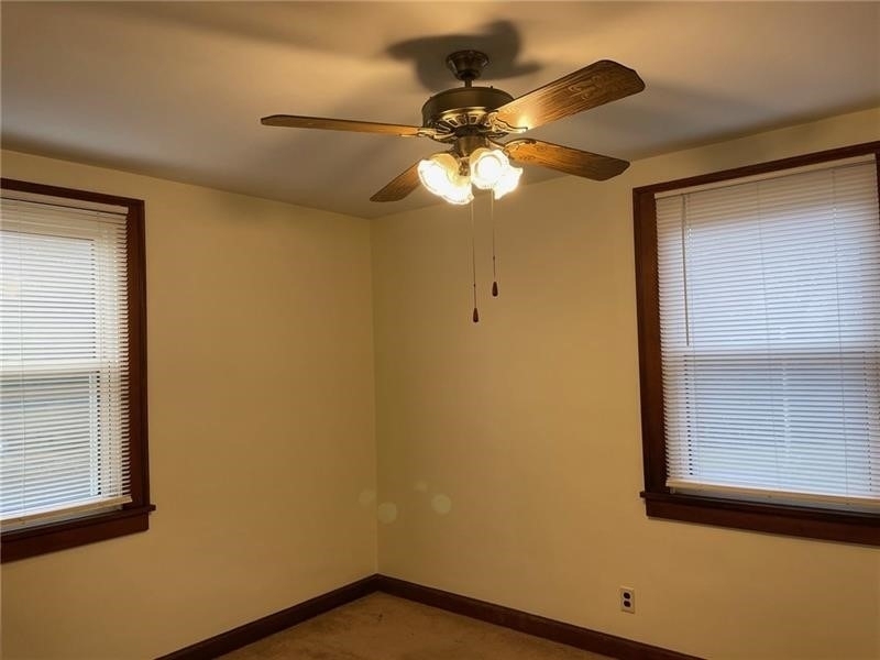 700 3rd St - Photo 10