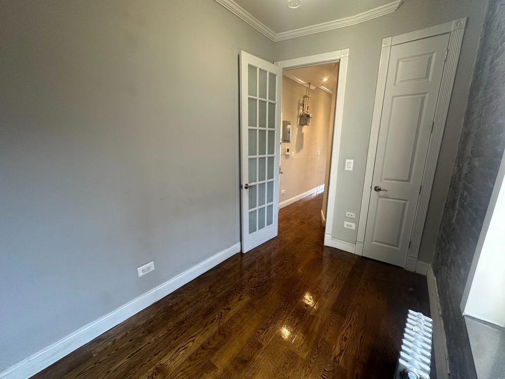 60 Avenue B - Photo 5