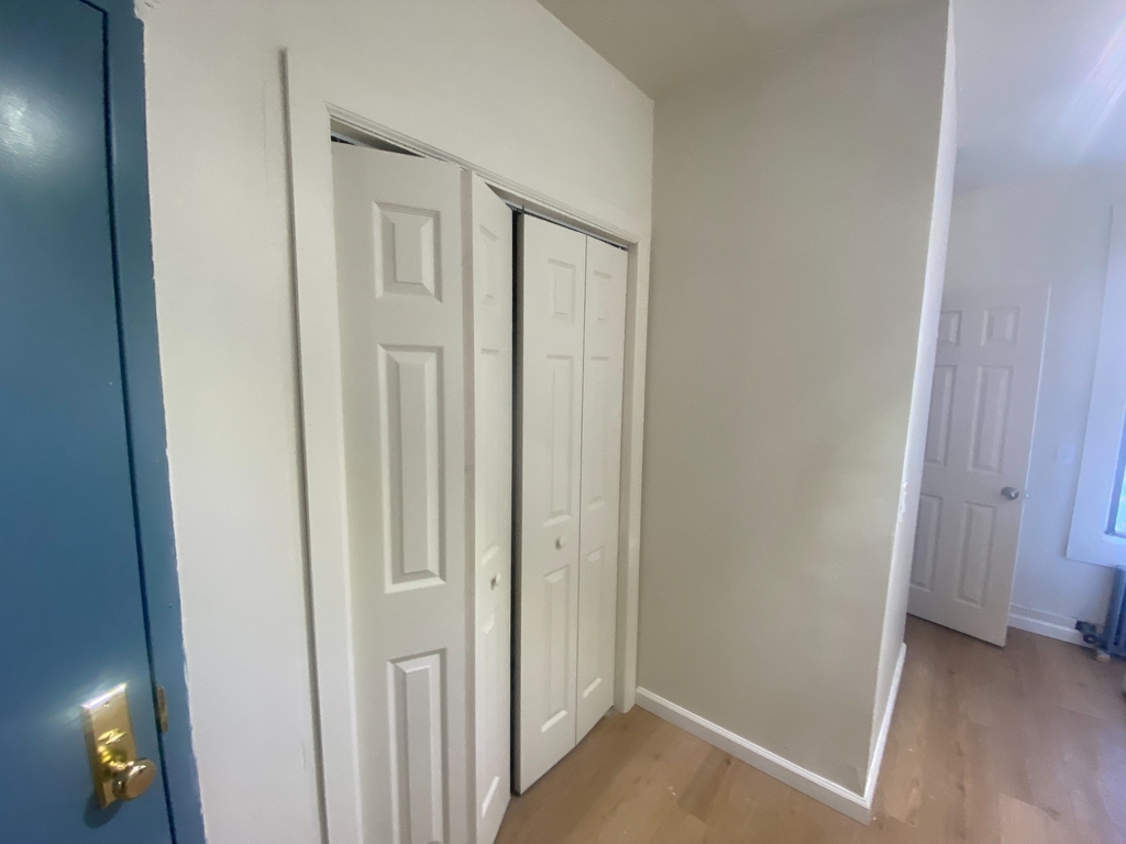 330 EAST 106TH ST NEW YORK. NY 10029 - Photo 4