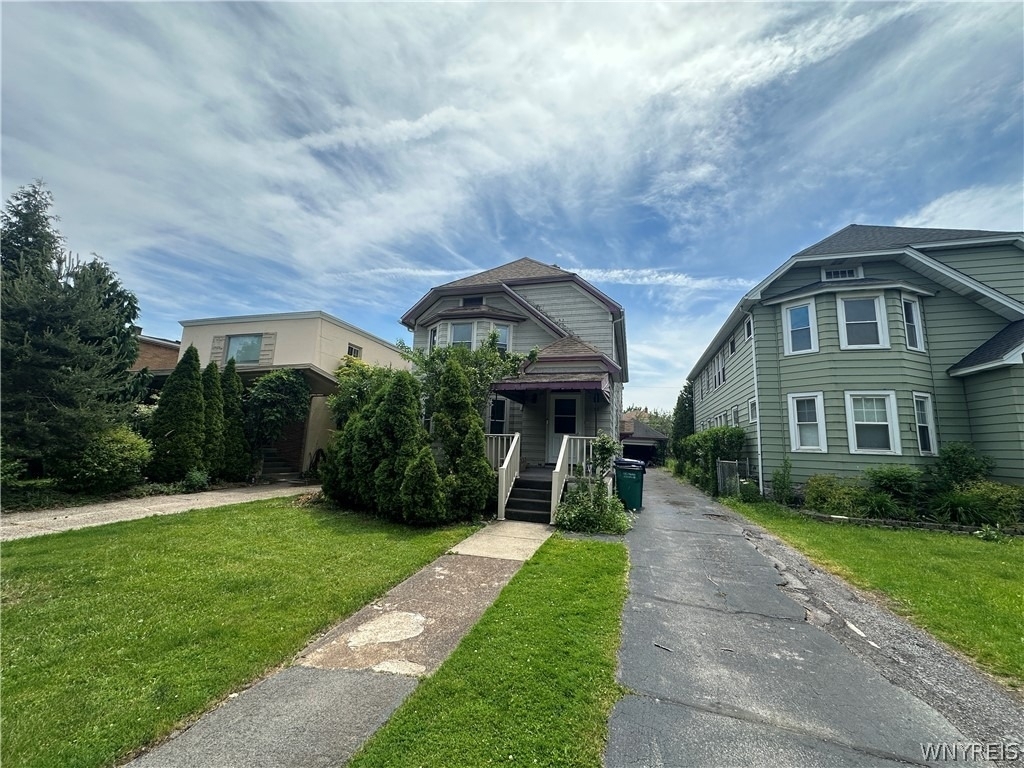 55 Rand Avenue - Photo 1