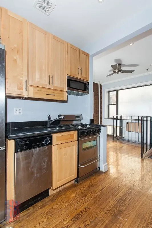 416 East 13th Street - Photo 1
